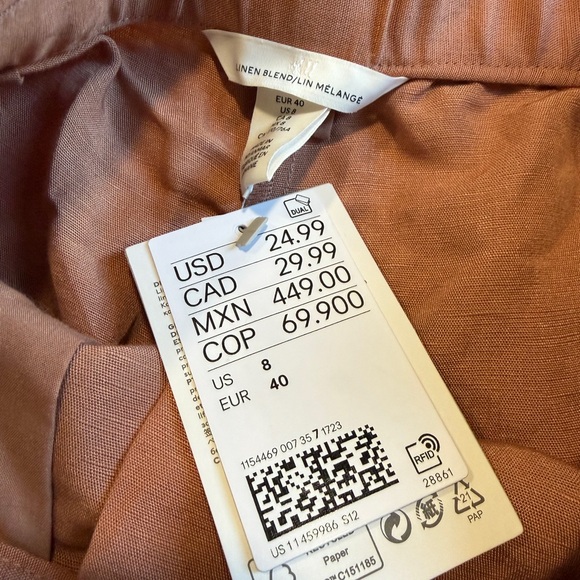 H&M Women's Tan Shorts Size 8 - Picture 4 of 4